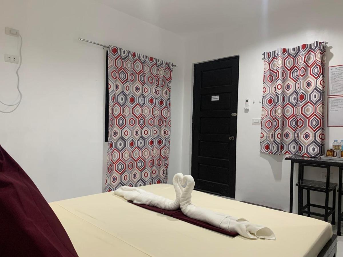 Fil'S Resort Moalboal Ngoại thất bức ảnh
